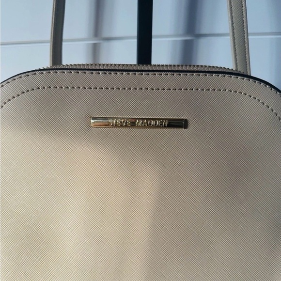 Steve Madden Tan Crossbody Bag - Picture 2 of 9